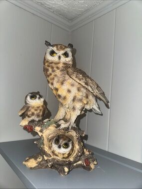 Decorative Owl Family Sculpture in Brown and Cream